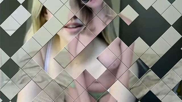 Blondbunny - сисечки, показывает ее сиськи, подборка (часть 1)