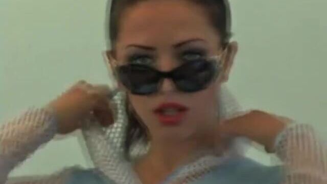 Экстремальные большие груди