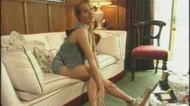 Британка Natasha соблазняет