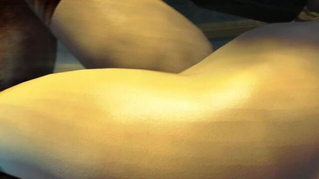 Последнее метро, ​​легкая отличная задница в ванне