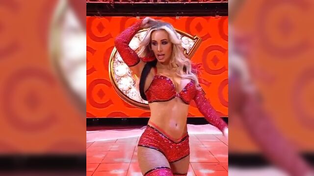WWE - Carmella шлепает вход 4-2-21