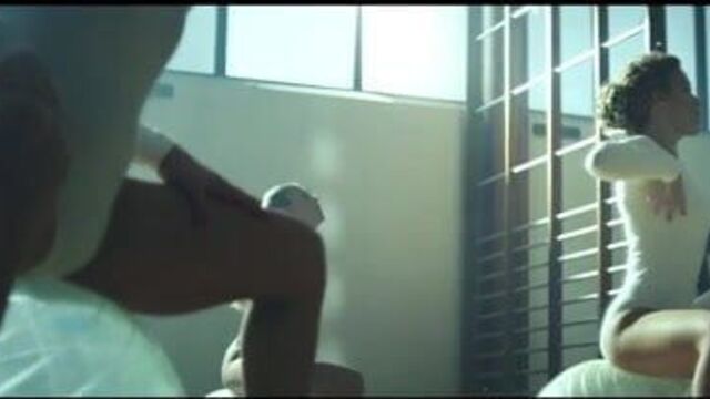 Секс-упражнения - порно музыкальное видео, хардкорный фитнес