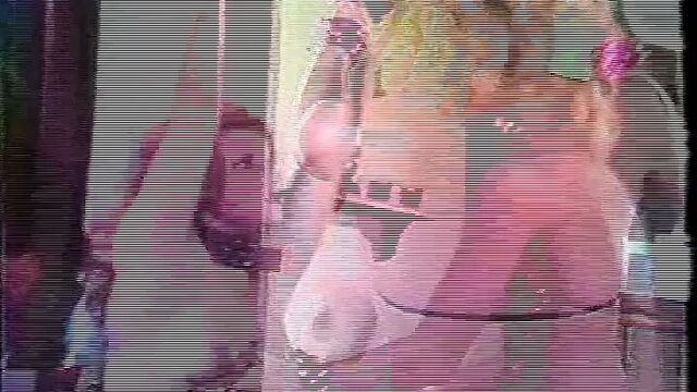 Связанная для рабства (1983), VHS