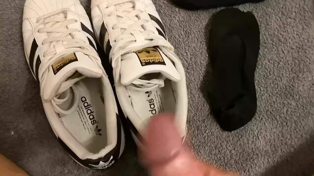Adidas Superstars Der Freundin Gefickt