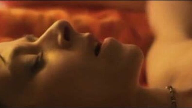 У нее такой взгляд