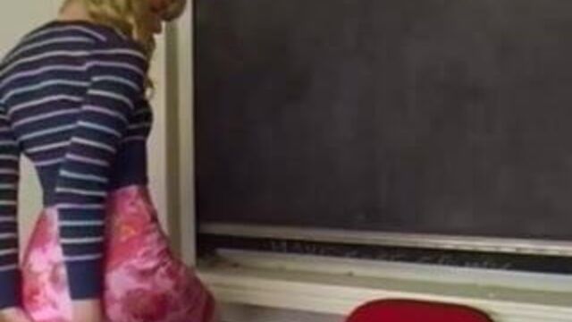 Жопы в пеленках