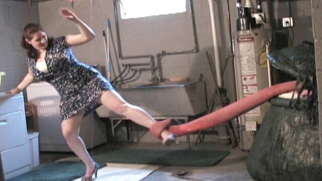 Чудовище съел мою жену!