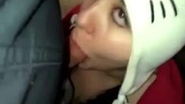 Hello, кошечка делает минет - Negrofloripa