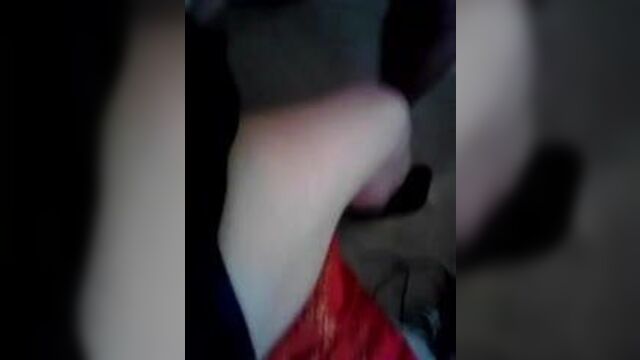 Толстушка Дебби сосет член 1