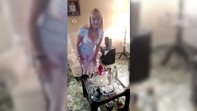 С днем ​​рождения, Pato 24-02-19