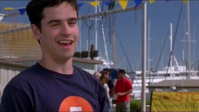 Kirsten Dunst и Eliza Dushku принесли это