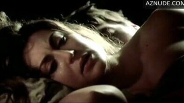 Cerina Vincent - ждет