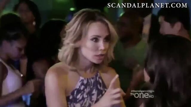 Danielle Nicolet, сцена обнаженных лесбиянок на ScandalPlanetcom