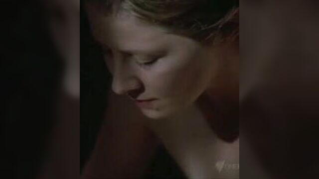 Claudia Karvan и Gosia Dobrowolska - erotictalestouchme (1)