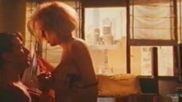 Sharon Stone в щепке