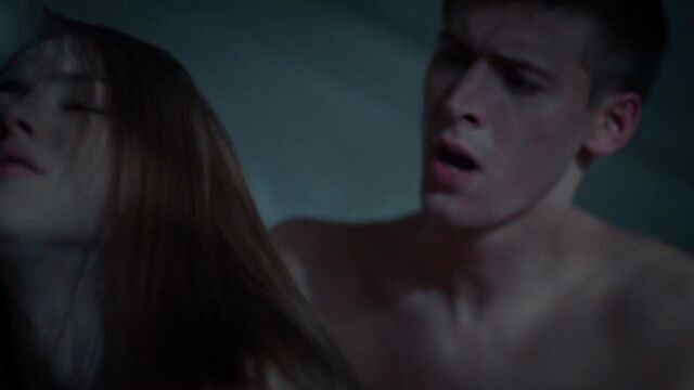 Яна Енжаева голая Бесстыдники (2017)