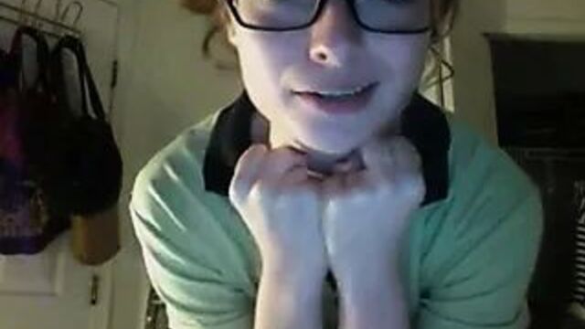 Наши любовники ботанистая работающая девушка, стриптиз