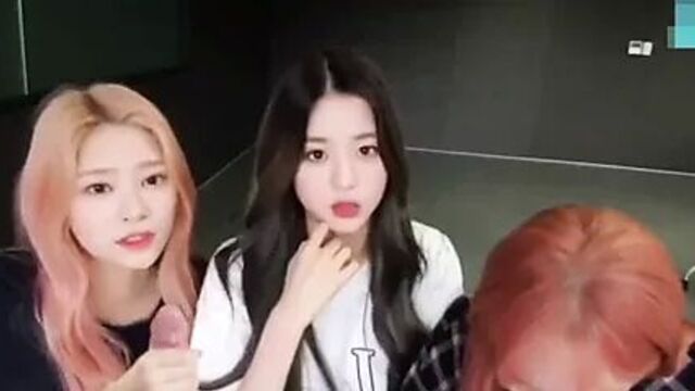 Kim Minju, Jang Wonyoung и Kim Chaewon дрочит