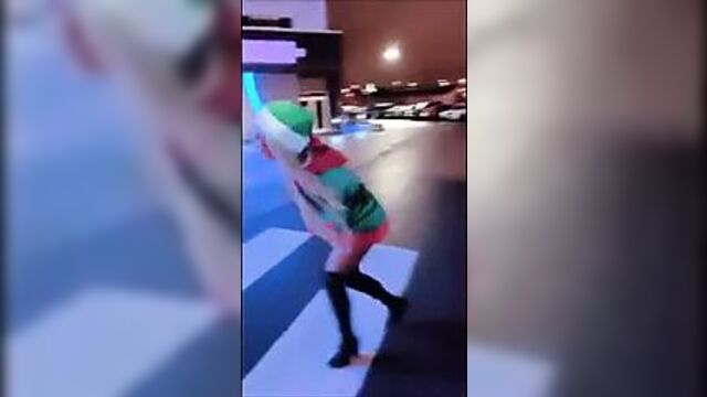 Wwe Lana светит ее жопой обнаженной в инст