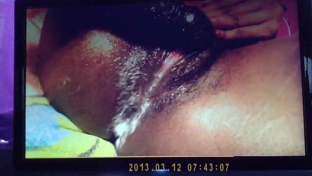 Жирная кремовая пизда