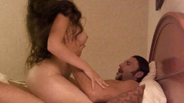 Инна Брагинский, обнаженная секс-сцена на scandalplanet.com