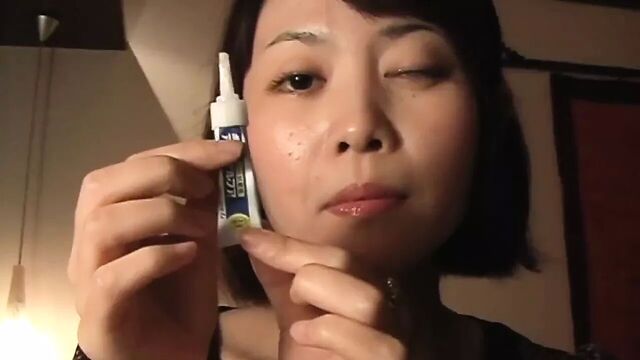 Слепые контактные линзы