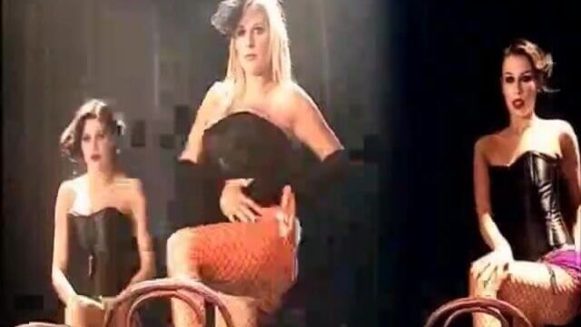 Abi Titmuss - тон и соблазнение