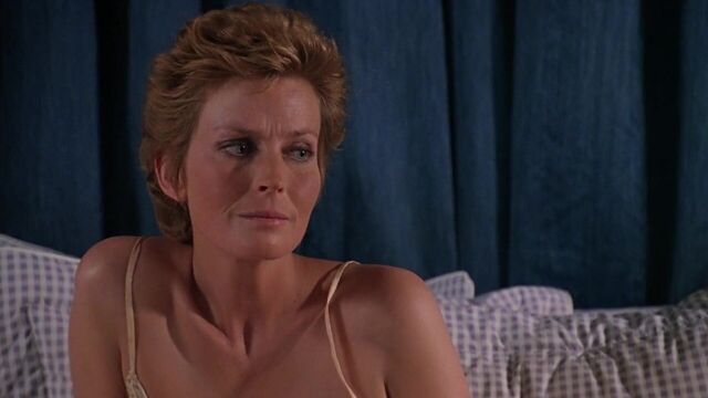 Bo Derek - парень с сиськами