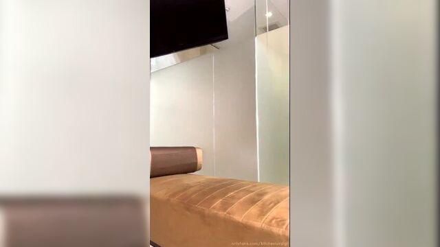 Сучки обожают Gigi