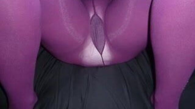 Подгузник в колготках