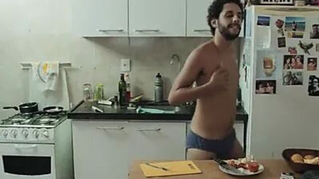 Горячие бразильцы: горячая связь (2016)