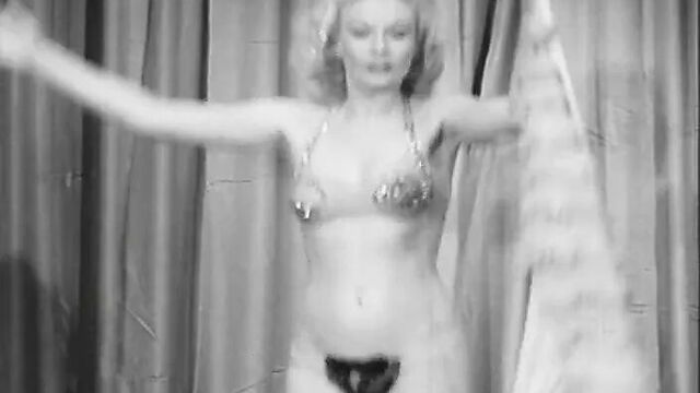 Винтажные бурлескные танцовщицы