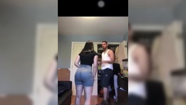 Сочная попка Melani Cruz