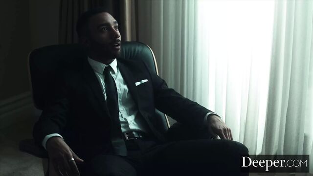 Глубже. Janice Griffiths гарантирует, что никто не пропустит