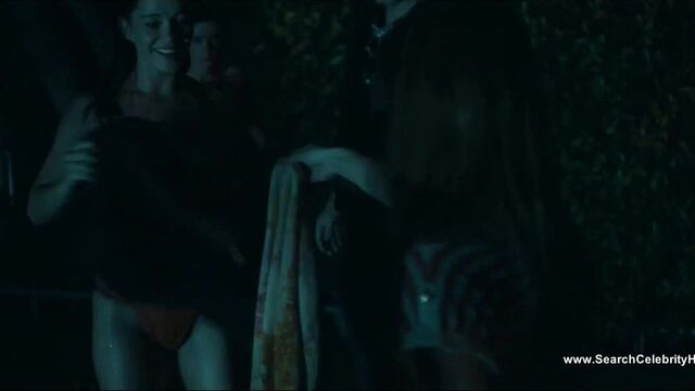 Marguerite обнаженная, Moreau - Caroline и Jackie (2012)