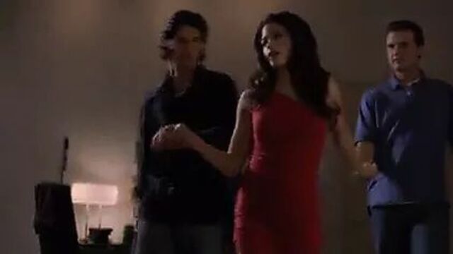 Tamara 2005 (эротический поцелуй и танец в тройничке)