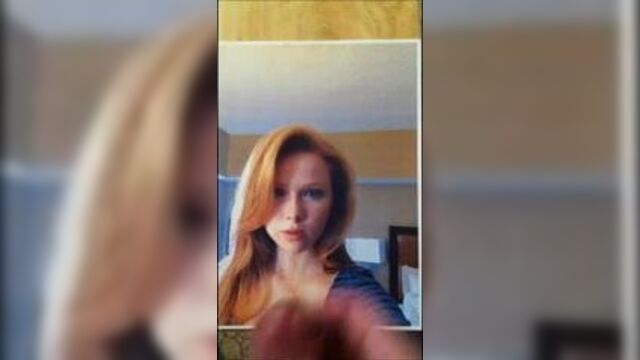 Сопли Molly Quinn