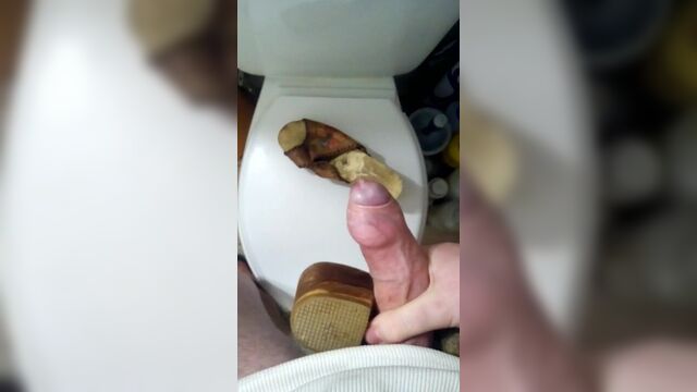 Сперма на обуви моей подруги 19 # еще одна огромная порция спермы