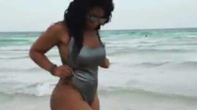 Becca Banks журнал Seks