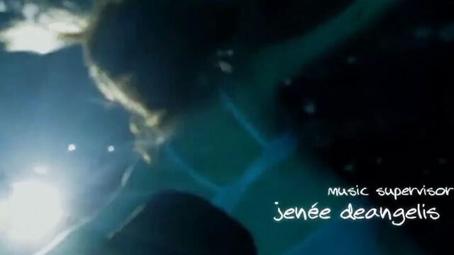 Madeline Zima - ломает девушек