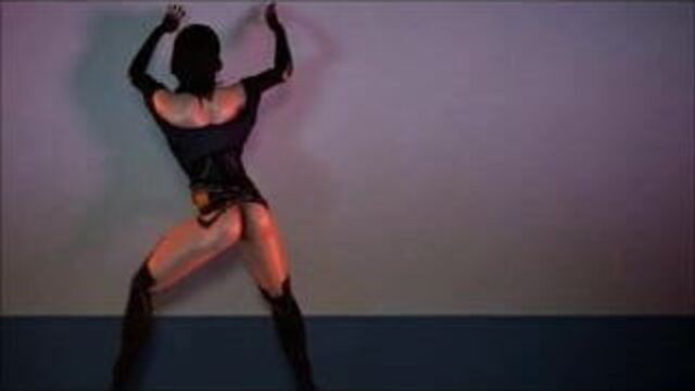 3D СЖМ - стриптиз Miranda - шаловливая машинима